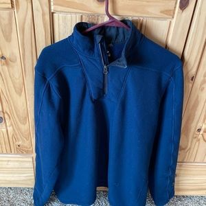 Under Armour pullover